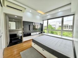 Flamingo Valley (D15), Condominium #639606301